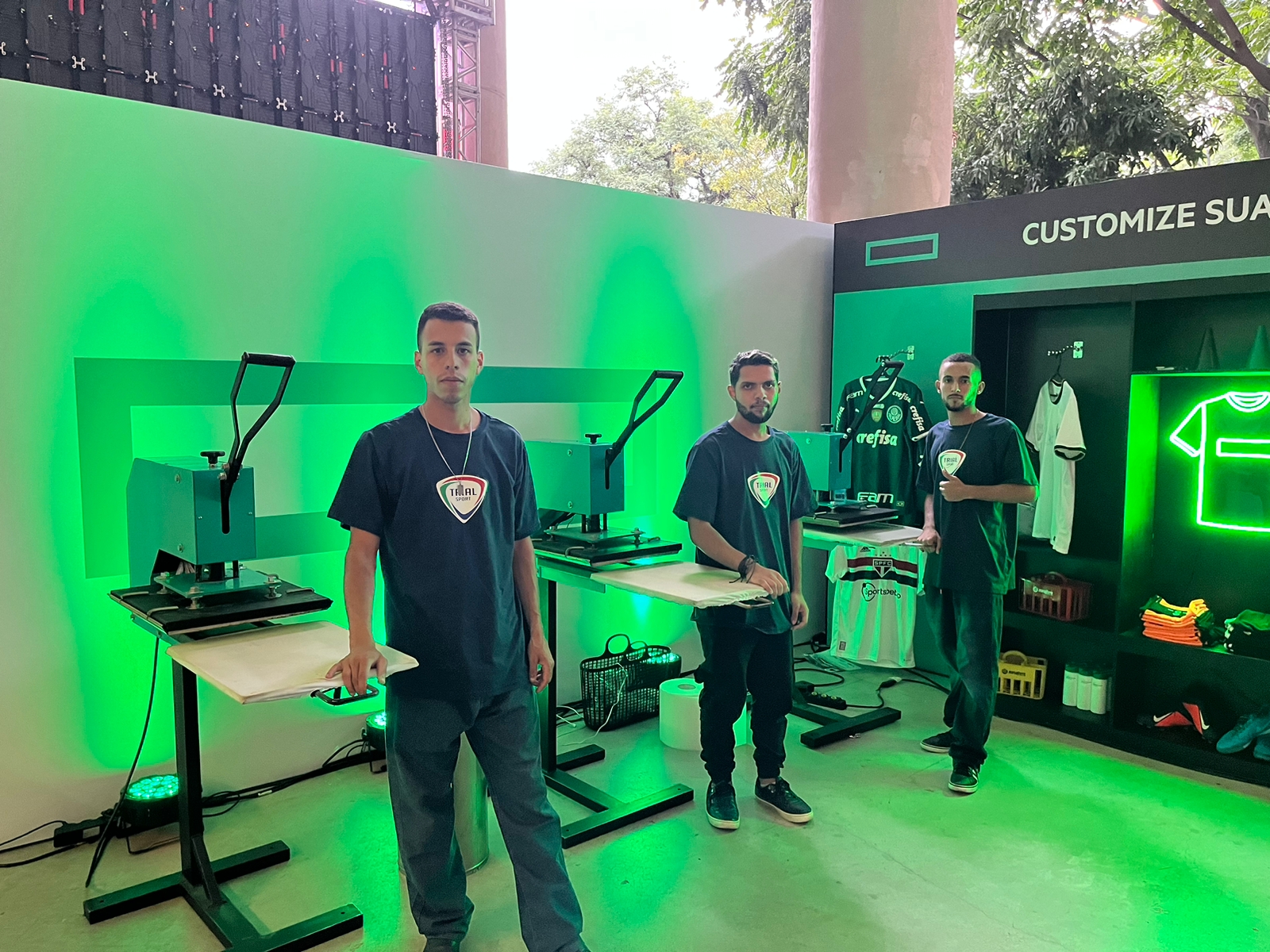 Estação de personalização com heat press