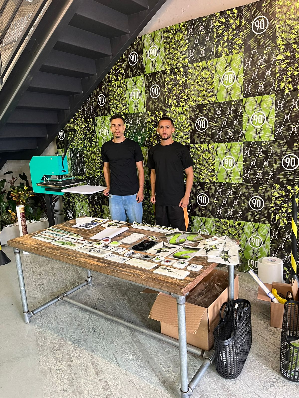 Evento Nike — bancada de materiais e ativação